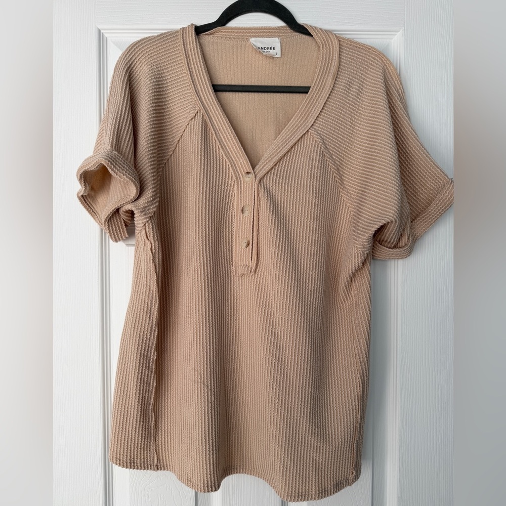 Women's Beige V-Neck Ribbed Buttoned Top
